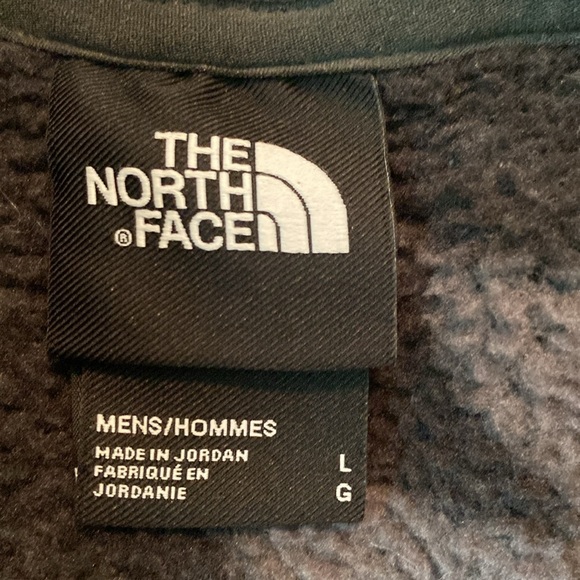 The Northface Fleece - Picture 3 of 4